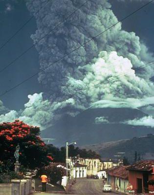 Volcan de Agua & Fuego