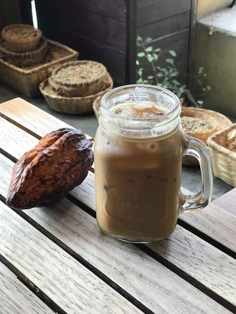 Making Mayan Ceremonial Cacao